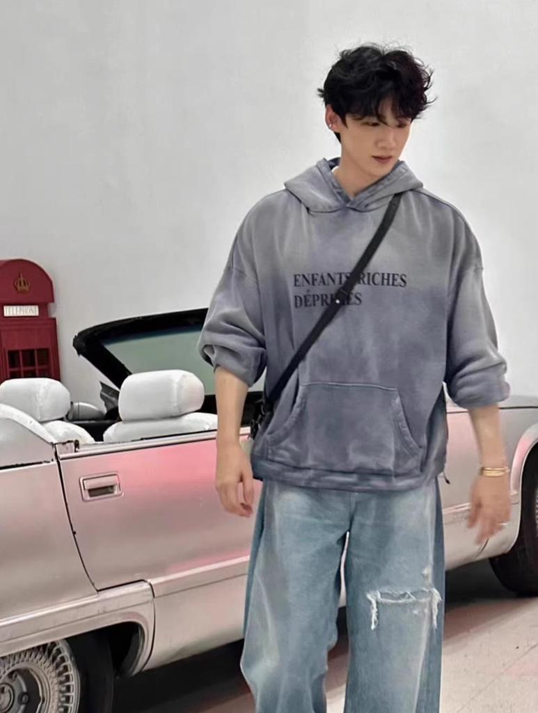 ERD CUOUT Second Gen Melancholy Gradient Blue Aged Hooded Sweatshirt - Bai Jingting Style