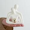 Ceramic Couple Figurine Creative Heart-shaped Human Sculpture Black and White Decorative Figure Room and Office Decoration Gift