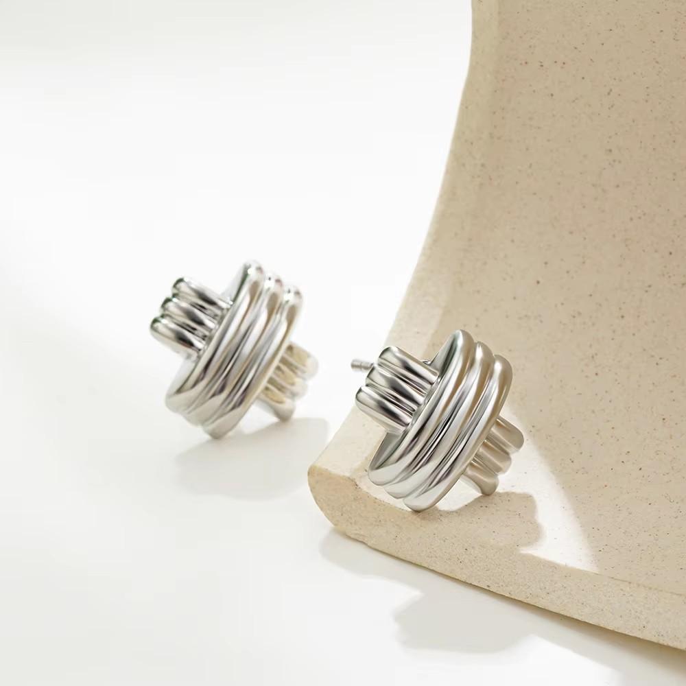 Modische glänzende dreilagige strukturierte Ohrringe mit verschlungenem Knoten für Damen, goldfarben, Edelstahl-Ohrring, Vintage-Schmuck, Geschenk