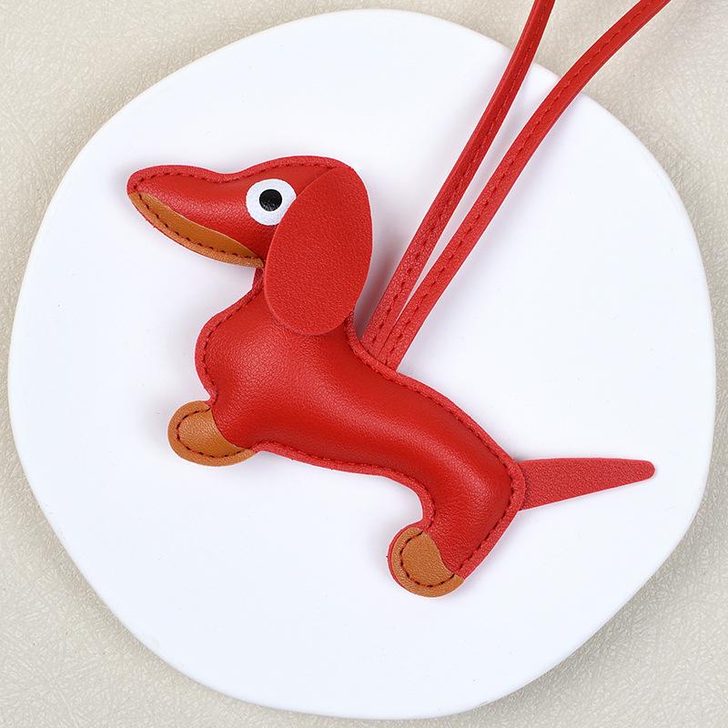 Dachshund Cartoon Leather Keychain: Pet Bag Charm & Phone Case Decoration