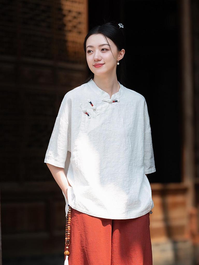 Women’s Retro Chinese Style Short Sleeve Stand Collar Shirt with Frog Button, Loose Ramie Sand-Washed T-shirt – 2024 Spring/Summer Collection