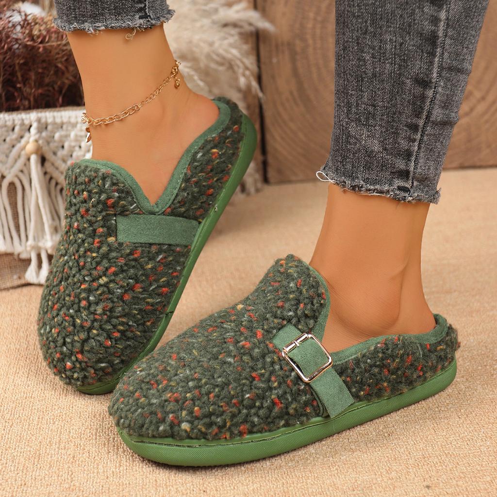 Fashion 2025 Women Slippers Beach Comfortable Anti-slip Sandals Summer Hollow Out Flats Shoes Women Lightweight Slippers Slides Women