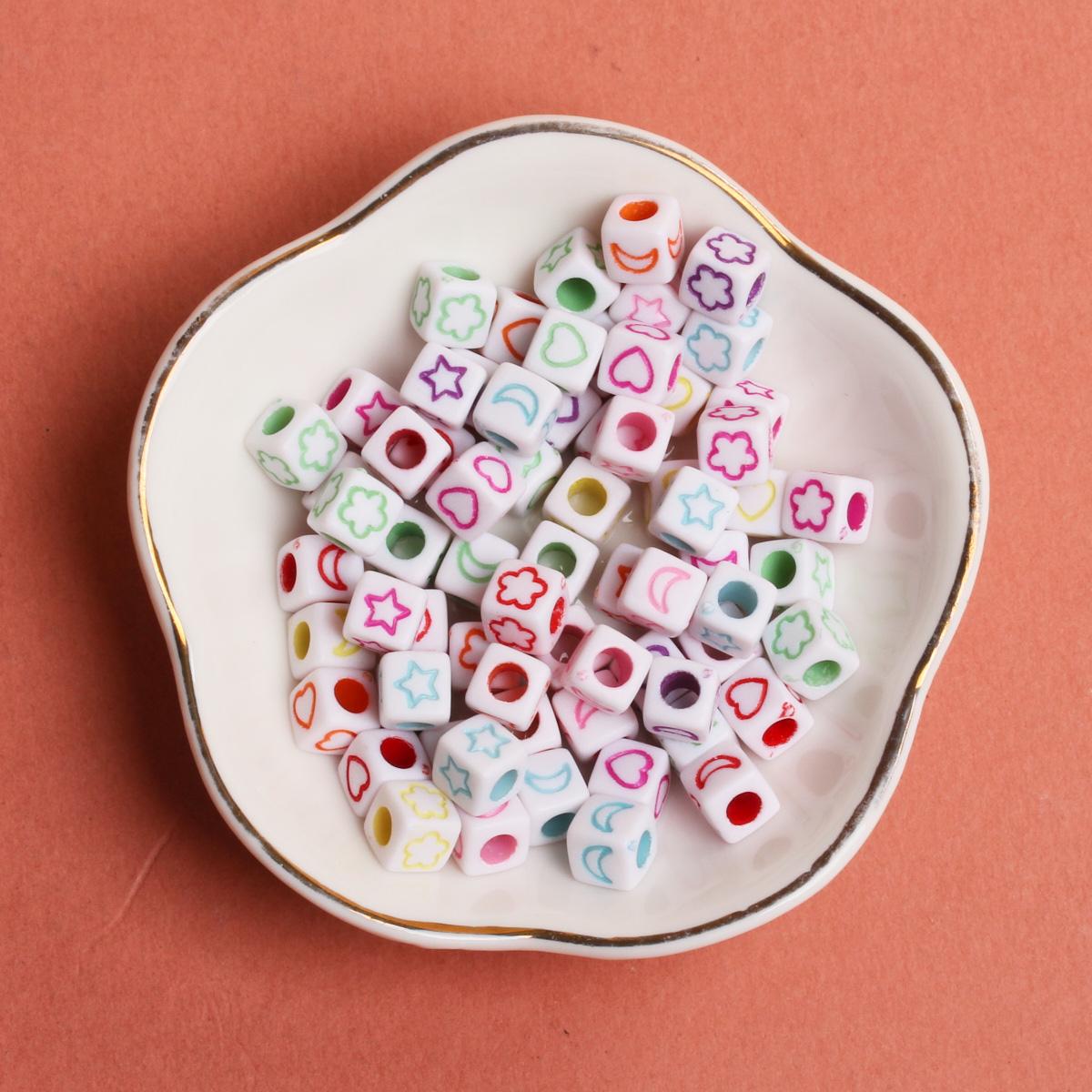 

30 шт.. Материалы из бисера 6 мм «сделай сам» для изготовления ювелирных изделий Звезда Луна Цветок Сердце Акриловые бусины Свободные бусины Квадратные Золотые Цветные Кубические аксессуары