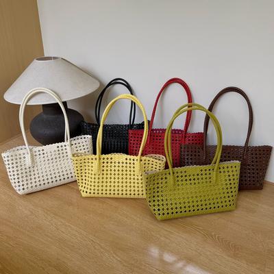 Holiday Vegetable Basket Bag - Hollowed-out Single-shoulder Underarm Bag - Fashionable Commuter Tote Bag