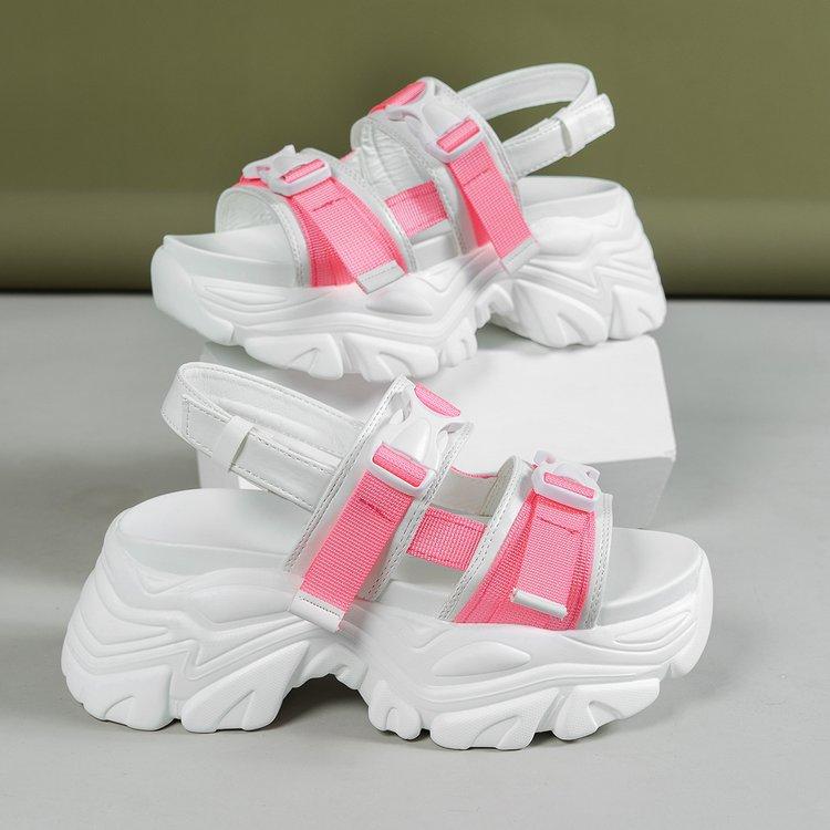 Sandales à semelles épaisses et sangles de grande taille pour femmes, sandales de plage à talon moyen avec boucle à un mot, chaussures pour femmes à talon compensé