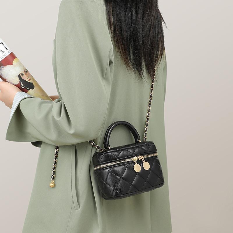 Bag New Women's Bag Crossbody Autumn and Winter Leather Premium Versatile Chain Handbag