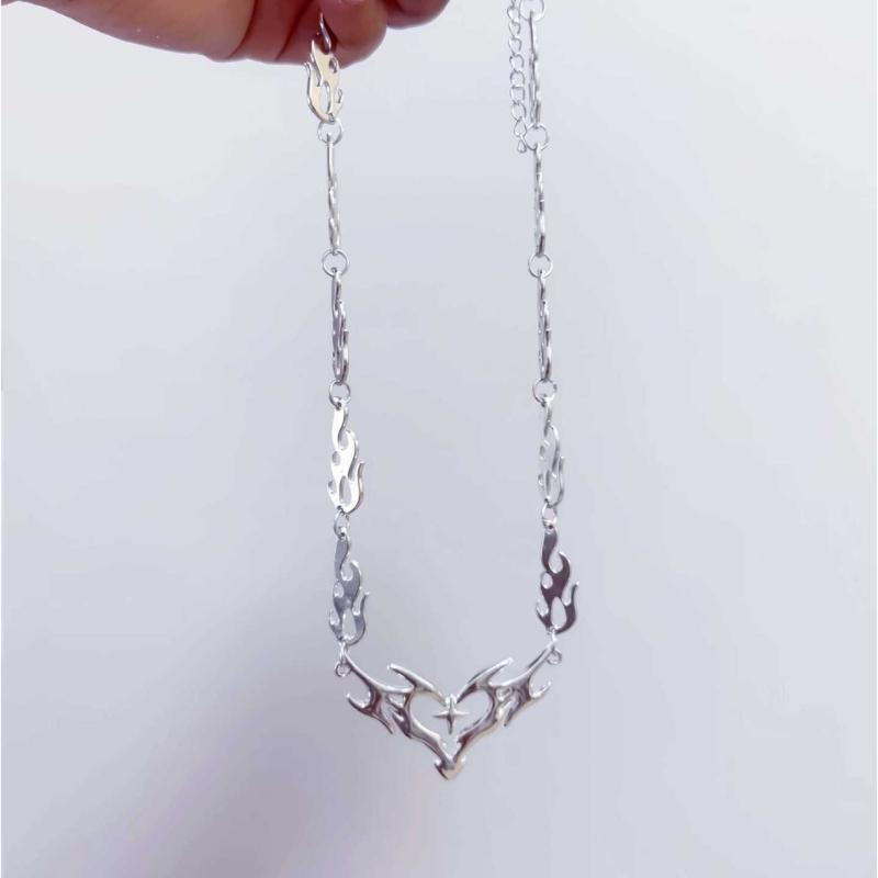 Thorn Flame Heart Hollow Out Necklace For Hip Hop Style Subculture Expression And Versatile Wear Parties Daily Outfits