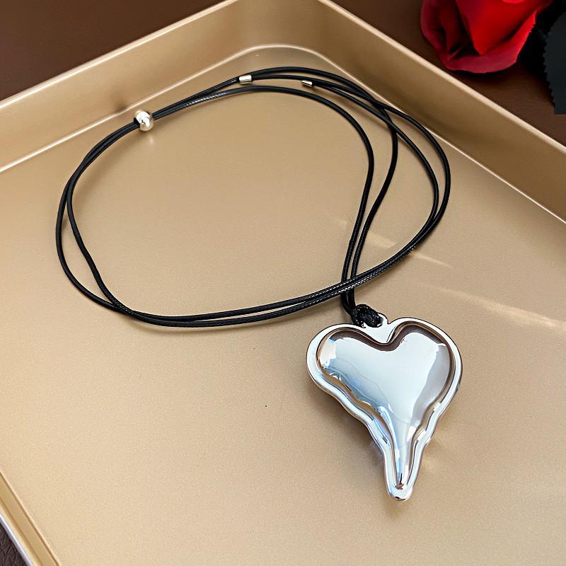 Серебряное зеркальное черное шнурковое ожерелье для женщин - Модная длинная цепочка для свитера Осень/Зима с нишевым дизайном