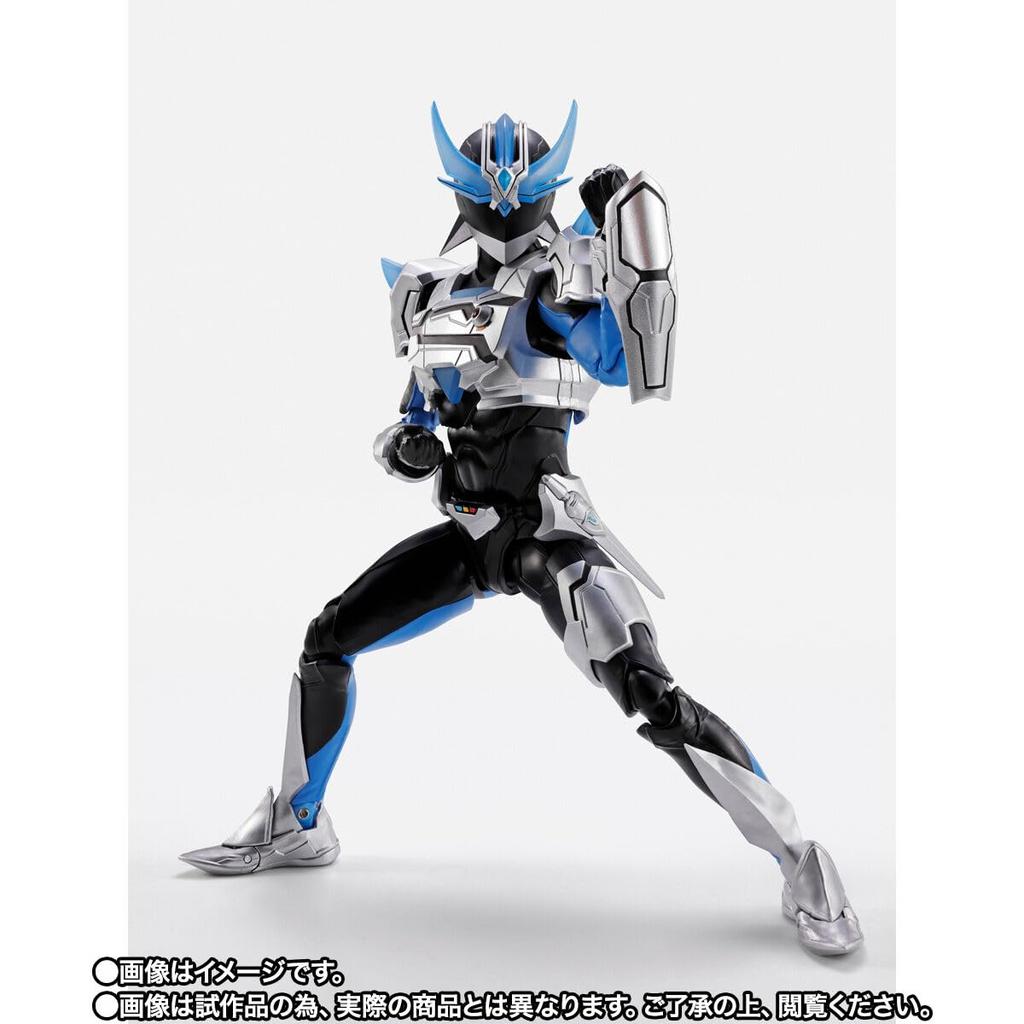 Bone Carving Wingman Guarder Approximately 145mm Made of PVC and S.H.Figuarts (True Method) Silhouette, Tall, ABS, Pre-painted Figure.