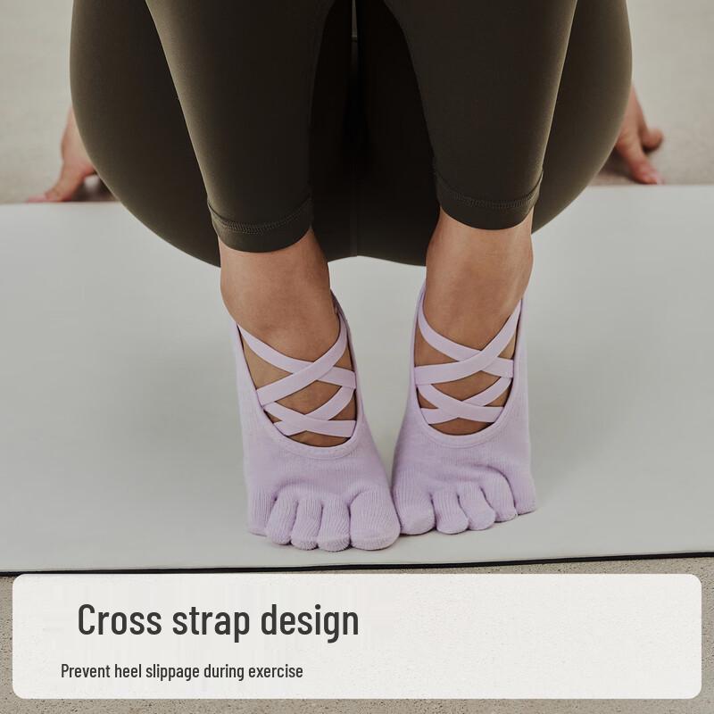 gigt Women s Non-Slip Five-Finger Yoga & Pilates Socks S (35-37)