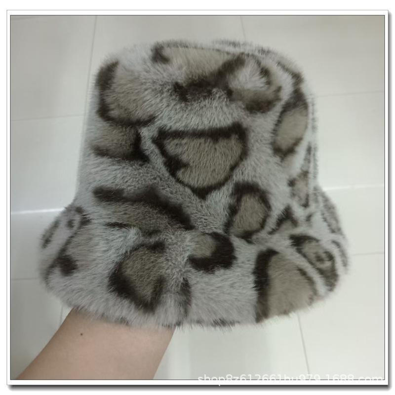 Women's Winter Hats: Versatile, Stylish, and Warm Ear-Covering Beanies and Fisherman's Hats