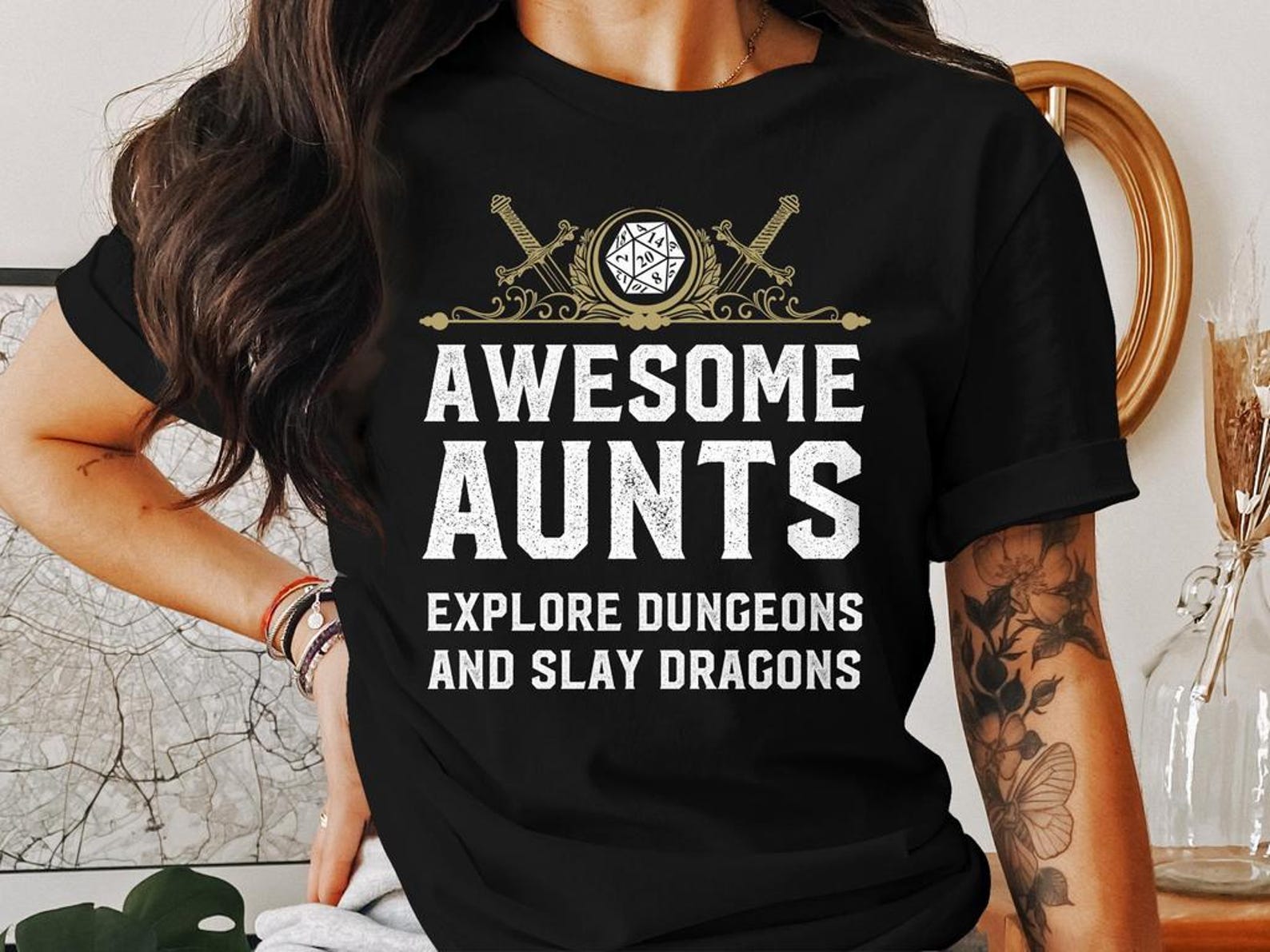 Awesome Aunts Dungeons Tabletop RPG Roleplaying Dragons D20 Shirt for D&D Fans DND Gamer T-Shirt 2XL