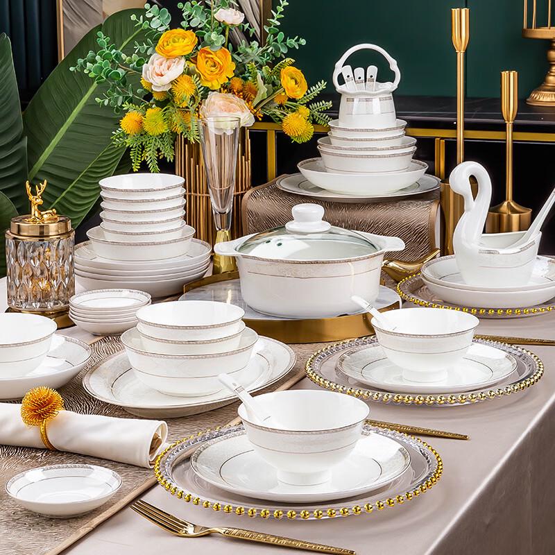 LISM 32-Piece Ceramic Dinnerware Set