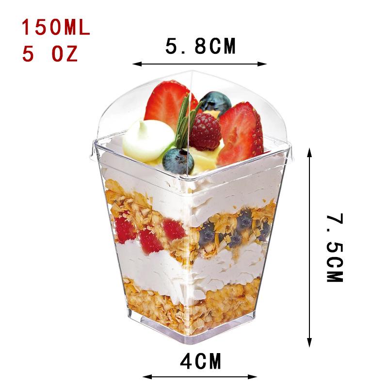 Square Transparent Disposable Dessert Cup - Perfect for Pudding, Jelly, Mousse, and Ice Cream.