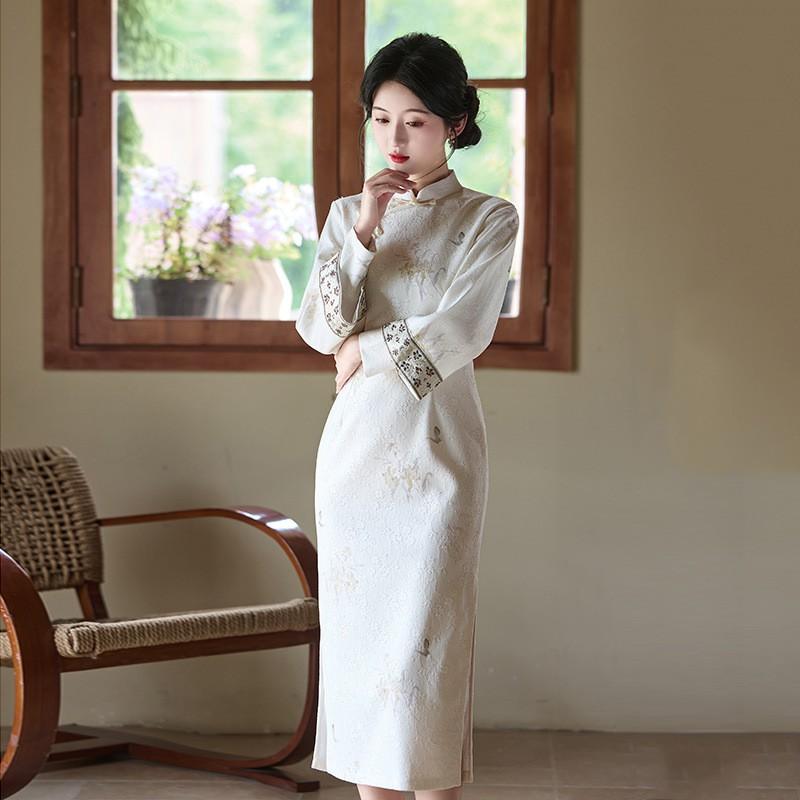 Beige Floral Lace Cheongsam Dress Women Vintage Inspired Long Sleeve Midi With Side Zipper Stand Collar