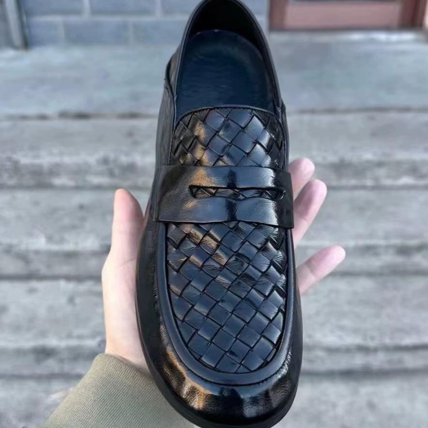 2024 Spring/Summer Men's Genuine Leather Slip-On Shoes: Trendy, Breathable, Versatile, Comfortable, Casual Designer Footwear