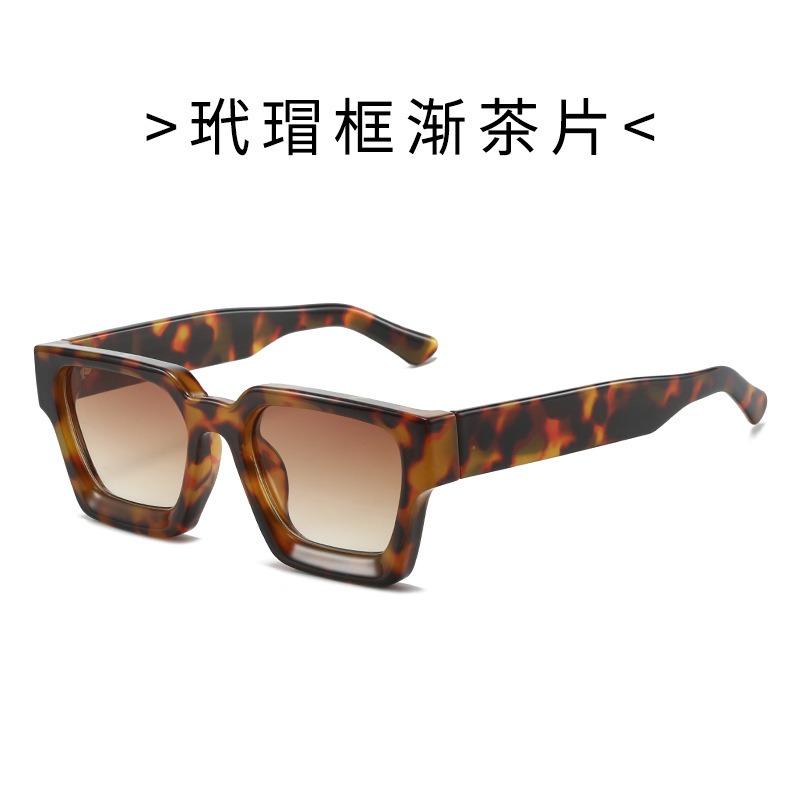2024 New Arrival Fashion AC Lens Classic Cool Big Frame Glasses Retro Punk Thick square Frame Sunglasses for Women Men