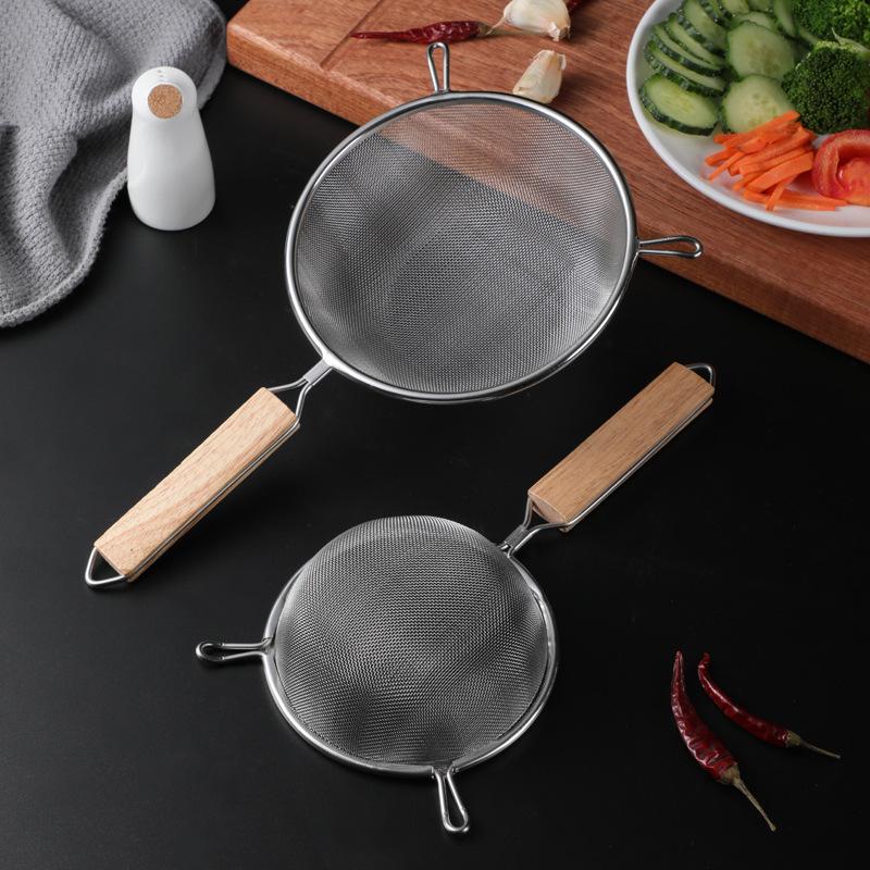 Kitchen Multi-functional Strainer Stainless Steel Filter Spoon with Wooden Handle Fried Food Gadgets Tool Wire Fine Mesh