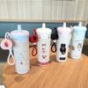 Moderne minimalistische isolierte Edelstahl-Wasserflasche mit Strohhalm für Zuhause, Büro, Reisen