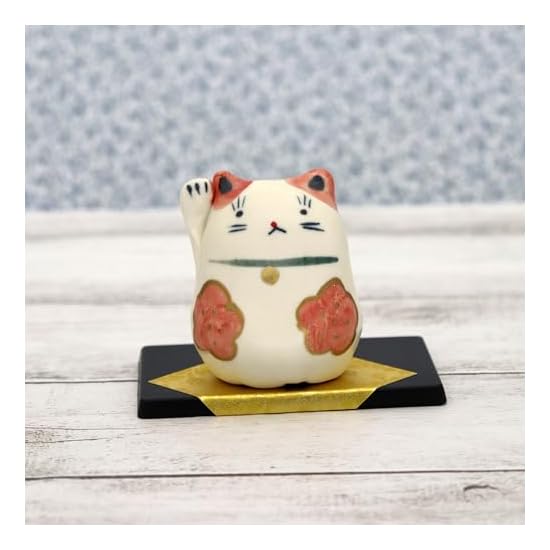 Craftsman House Good Luck Hand-Painted Maneki-Neko (Red Flower) Made in Japan