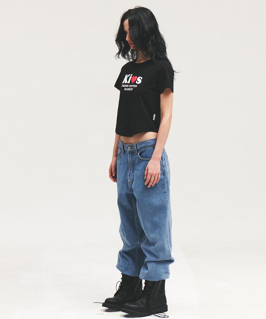 Kimseupeulesikoteunmakes I Love Kiss Tee Black