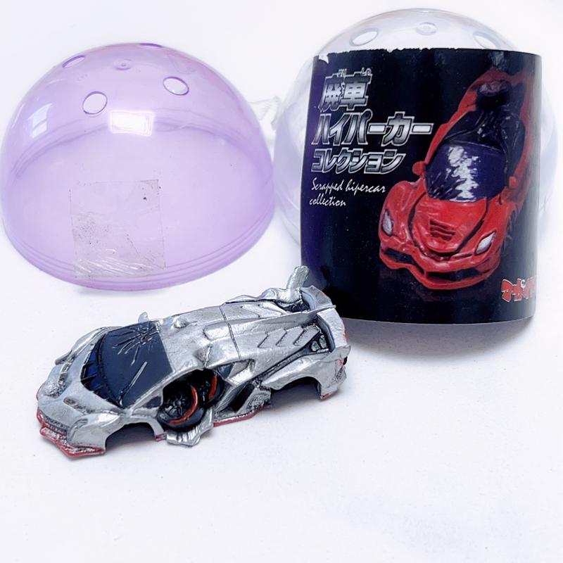 Іграшки-капсули Magaido Симуляція Мініатюрна модель Спортивний автомобіль Занедбана сцена Декорація Підвіска Gashapon діти дорослі Іграшки