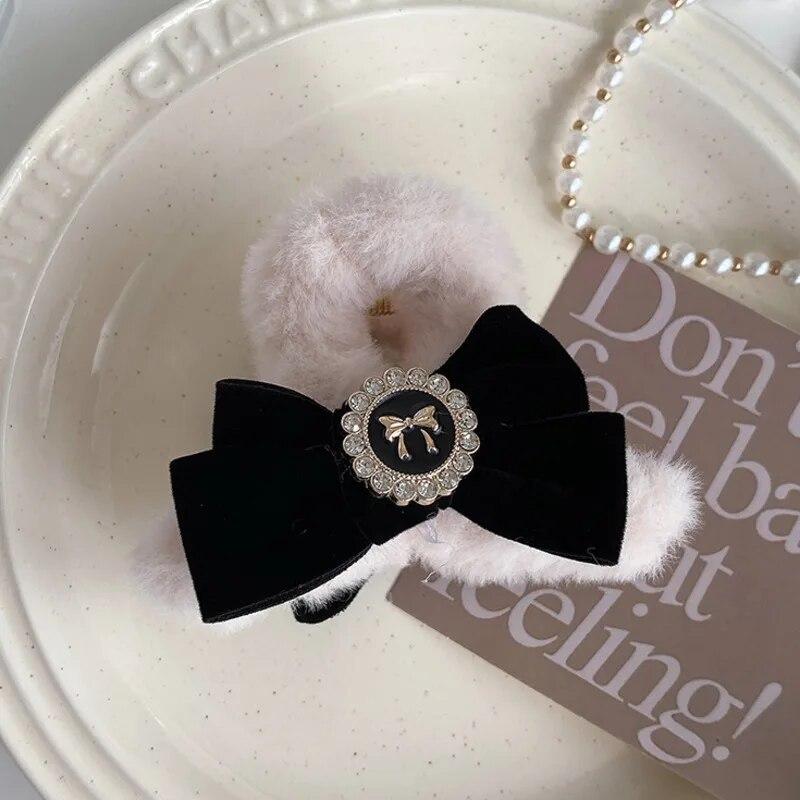 Sweet Bowknot Plush Hair Claw Clip New Classic Small Hair Clips Barrettes Hairgrips Headdress For Female Winter Hair Accessories