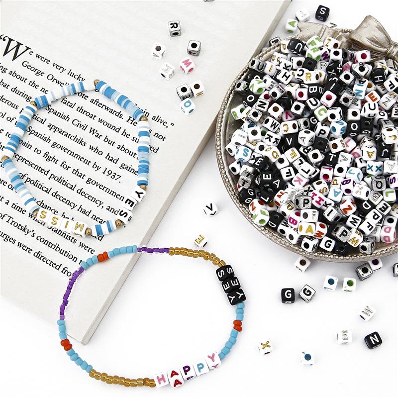 Beaded Square Acrylic Colored Alphabet Beads for DIY Jewelry: Russian & English Bracelet/Necklace Accessories