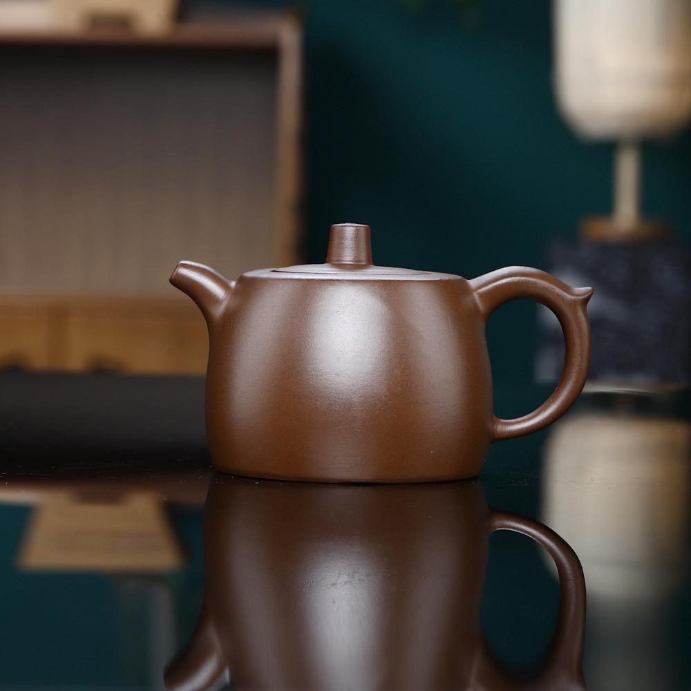 Purple Clay Teapot with Ball Hole Design - Cultivable Zisha Tea Ware Ornament
