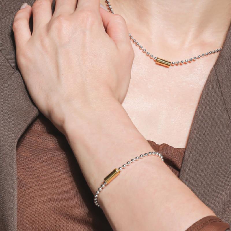 

J.Lauren Silver Ball Chain Gold Loop Bracelet B0966 single type