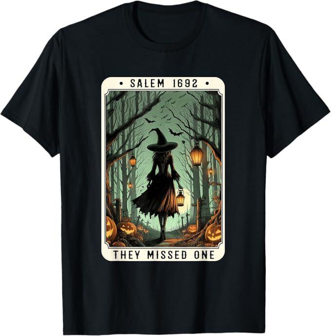 Salem 1692 Halloween Witch They Missed One Tarot Card T-Shirt L