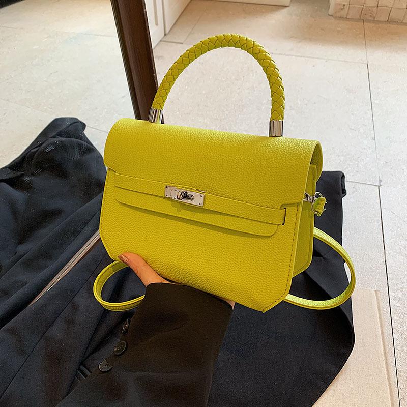 

Однотонная модная тенденция, летний новый стиль, модная однотонная повседневная сумка через плечо, маленькая квадратная сумка, женская сумка