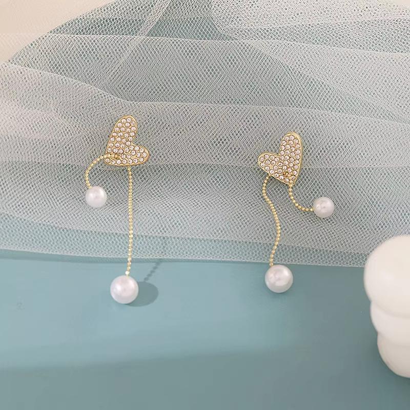 Korean Heart Hanging Earrings White Enamel Imitation Pearl Elegant Trendy Red Pink Acrylic Heart Dangle Earrings