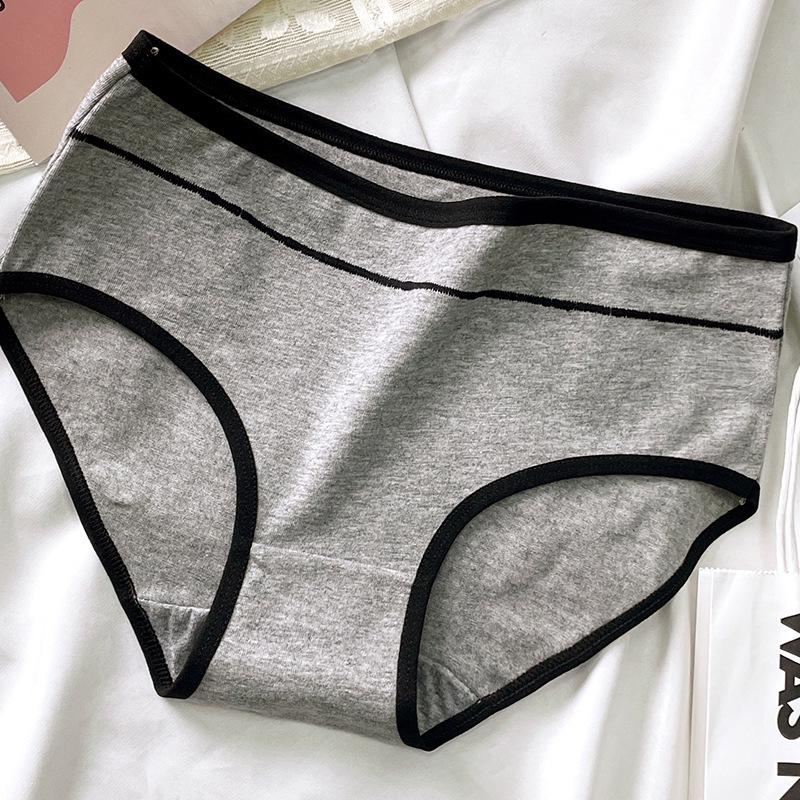 New Style High Waist Seamless Cotton Briefs for Girls – Comfortable, Breathable, Simple Design for Students and Young Ladies