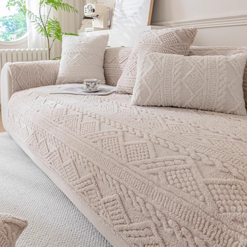 

New Sofa Cushion Winter Plush Thickened Non-Slip Seat Cushion Three Seats And One Princess Sofa Cover Cloth Towel 70*70cm