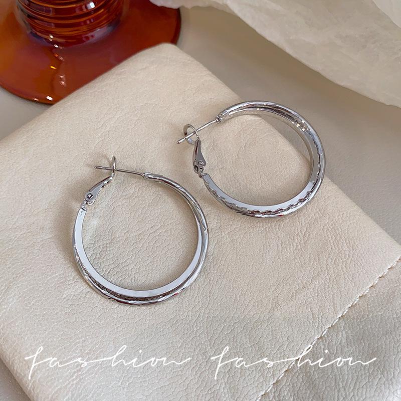 S925 Sterling Silver Hoop Earrings: Exaggerated, Luxurious & Versatile for Women