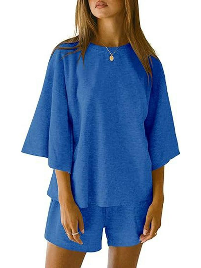 2025 Summer Women's 2-Piece Set: Seven-Sleeve Top & Elastic Waist Shorts