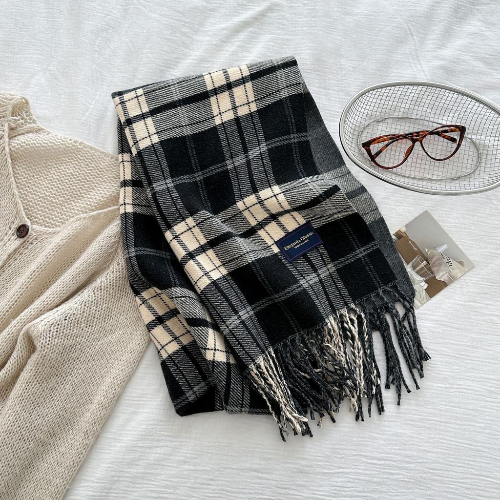 New Classic Korean Style Double Sided Plaid Tassel Scarf for Women Winter College Style Couple Versatile Warm Scarf