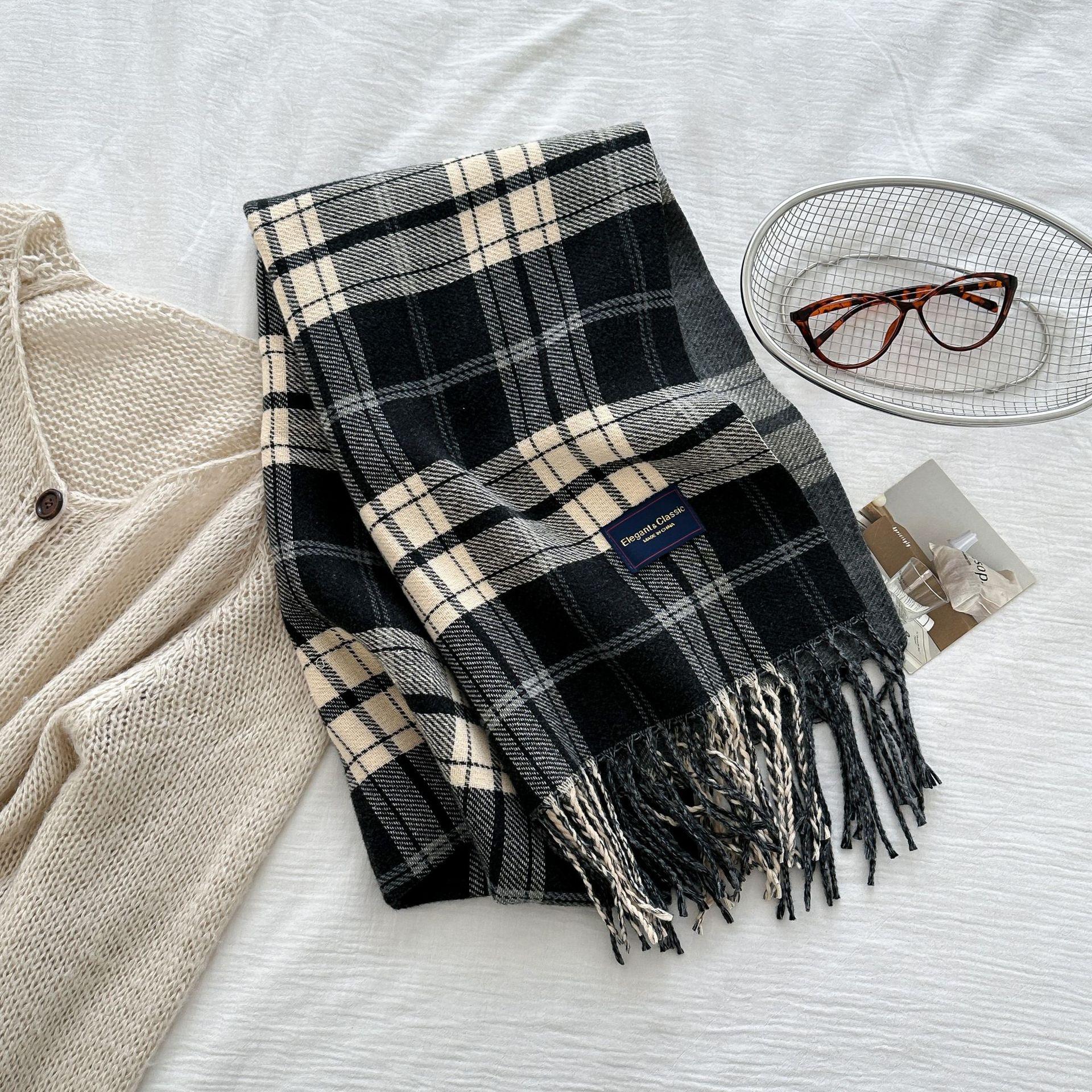 

New Classic Korean Style Double Sided Plaid Tassel Scarf for Women Winter College Style Couple Versatile Warm Scarf