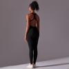 Sömlös enfärgad yogajumpsuit med öppen rygg