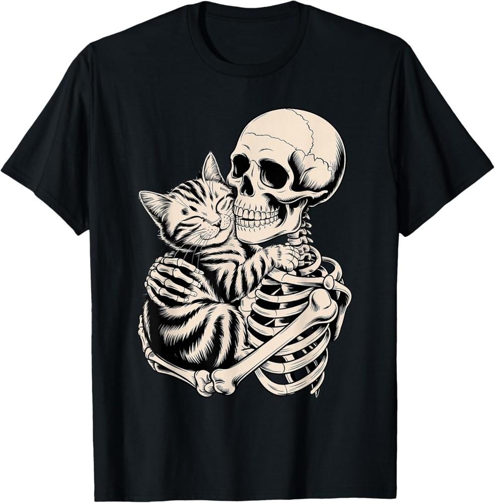 

Skeleton Hugging Cat Halloween Cat Lover Cat Mom Dad T-Shirt L