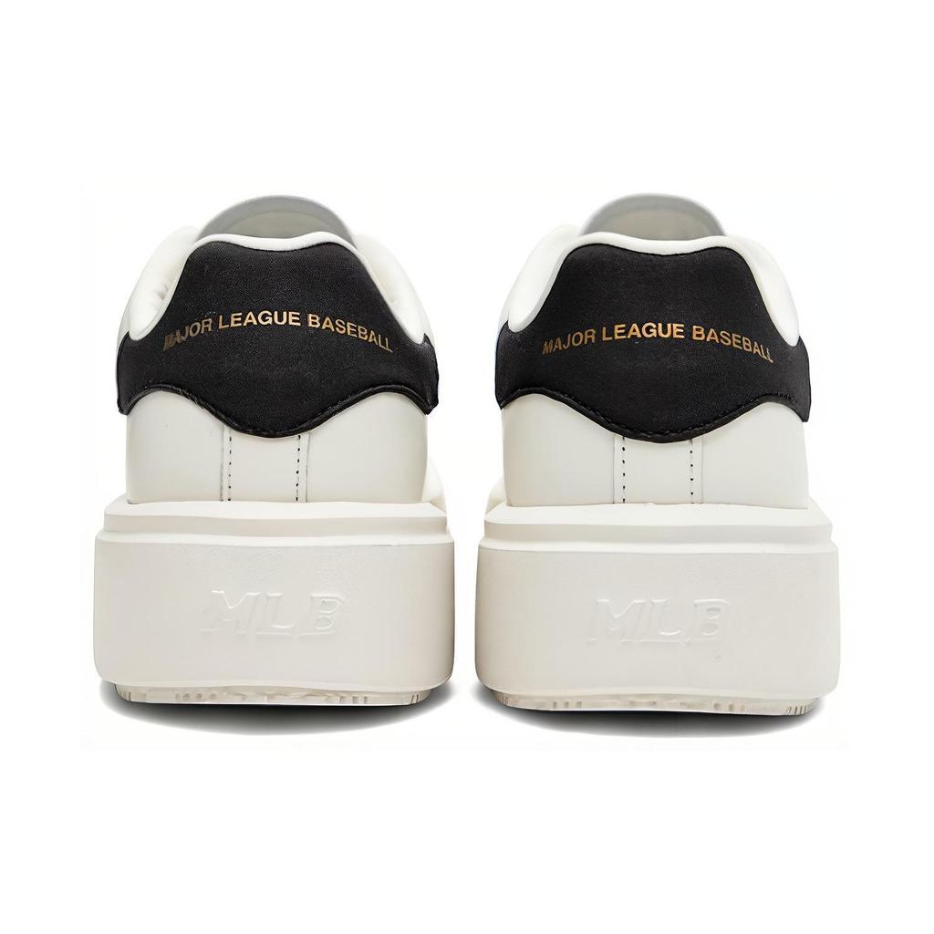 MLB Chunky Classic Low-Top Sneakers Unisex Sneakers Beige Black 3ASXCCB3N-50IVS