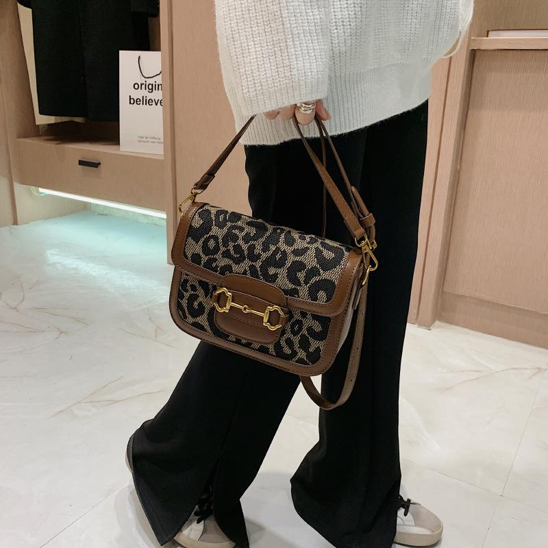 Autumn and Winter Thousand Bird Lattice Armpit Shoulder Bag Retro Small Square Bag Fashion Messenger Magnetic Buckle Leopard Print Women's Bag