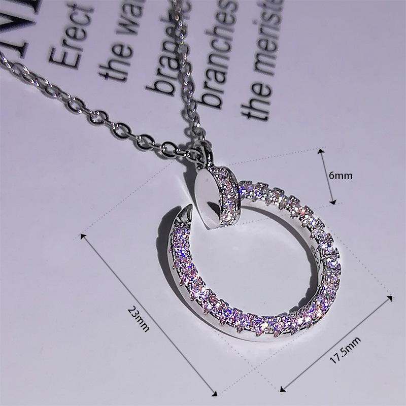 Simple Stylish Rose Gold Inlaid Full Diamond Nail Necklace Opulent Curved Nail Oval Pendant Clavicle Chain For Females