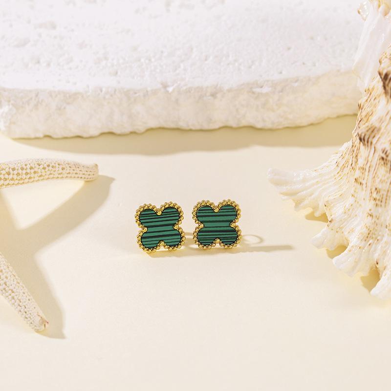 Titanium Steel Clover 13MM Stud Earrings, Stainless Steel Fadeless, Minimalist Versatile High-end Lucky Style
