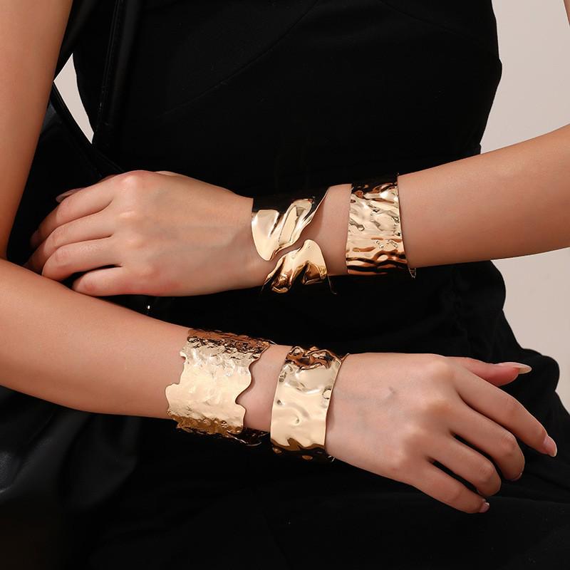 Trendy Retro Wide Cuff Bracelet with Hammered Design