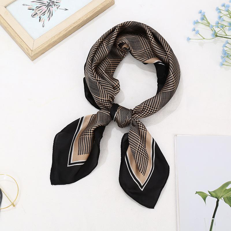 Retro Print Imitation Silk Neck Scarf for Women - Versatile High-End Neck Protector
