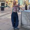Red and white checkered slanted shoulder short retro spicy girl style one line off shoulder slim fit T-shirt