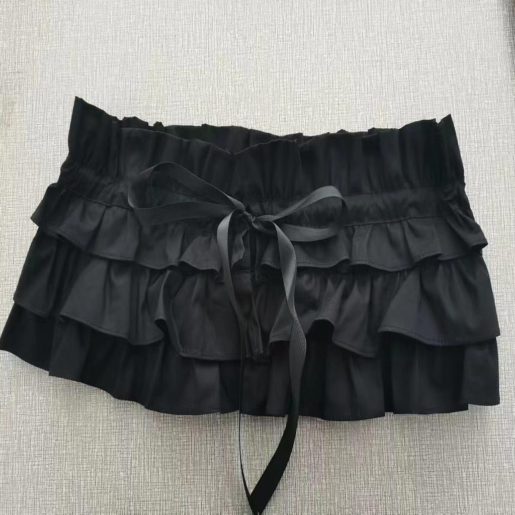 Black Detachable Ruffled Lace Collar Feminine Fashion Accessory Easy To Wear With Any Outfit