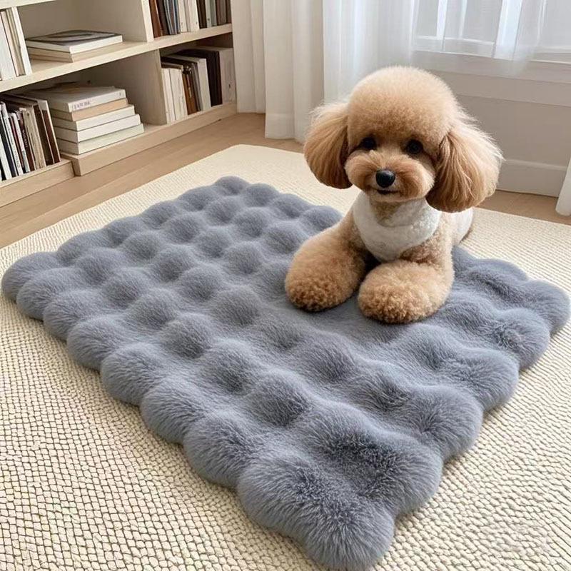 All-Season Universal Pet Lounging Mat & Cushion for Cats and Dogs